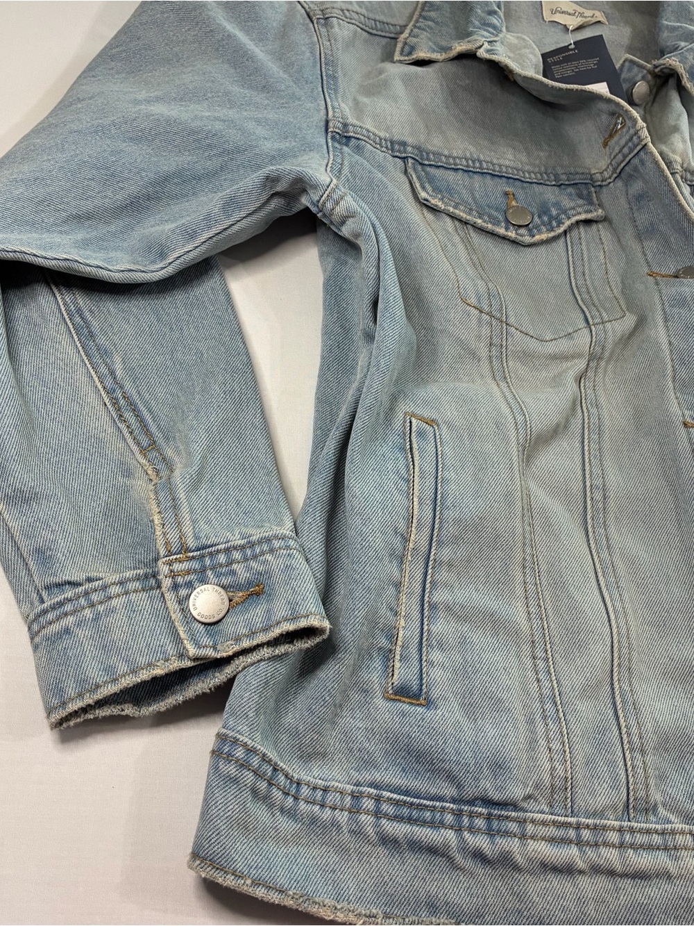 Universal Thread Light Blue Denim Jacket Size Large - Picture 3 of 5